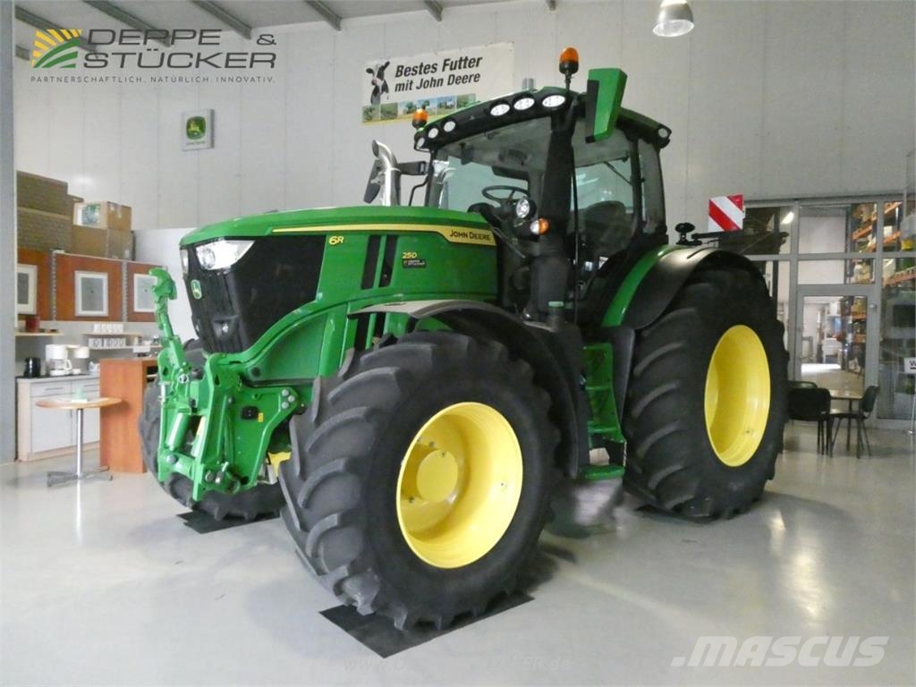 John Deere 6R 250 Další