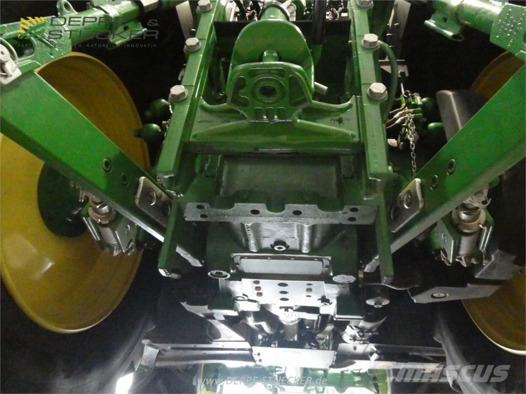 John Deere 6R 250 Další