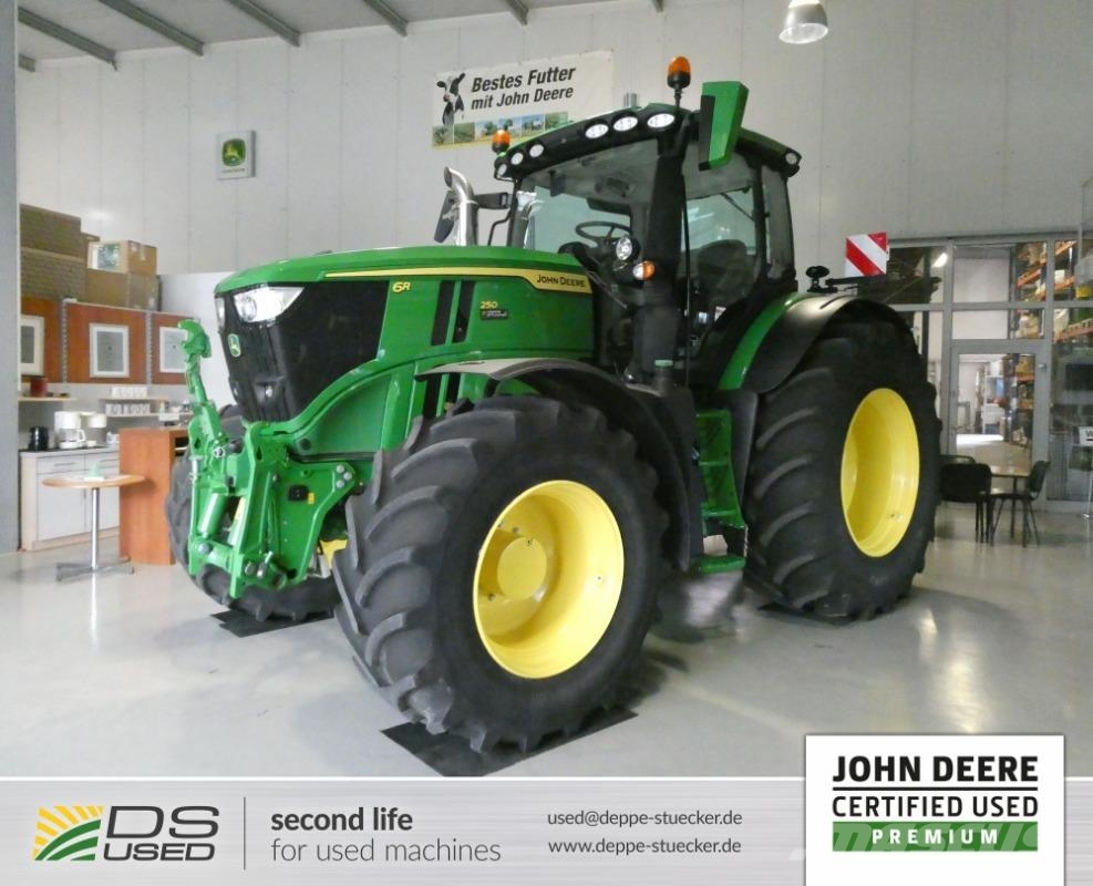 John Deere 6R 250 Další