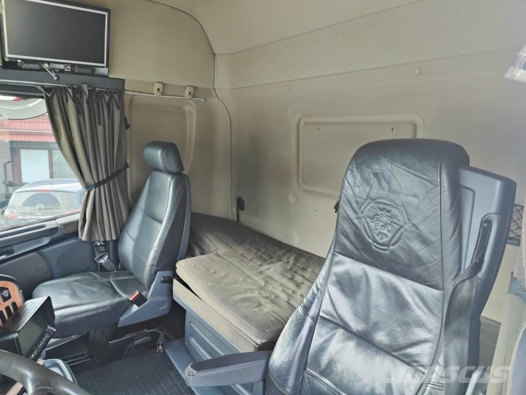 Scania R-500 6x2 4900 Furgoonautod