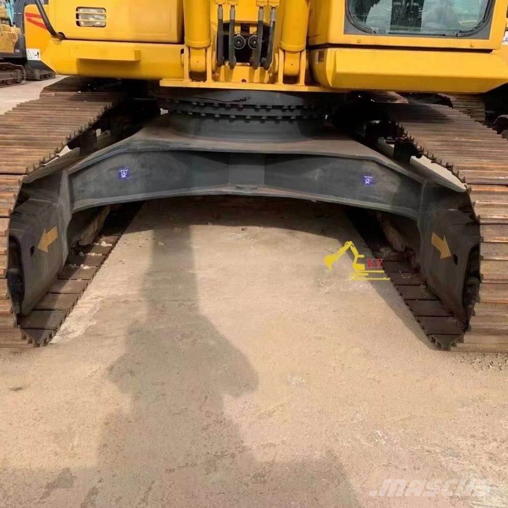 Komatsu PC 270 Εκσκαφείς με ερπύστριες