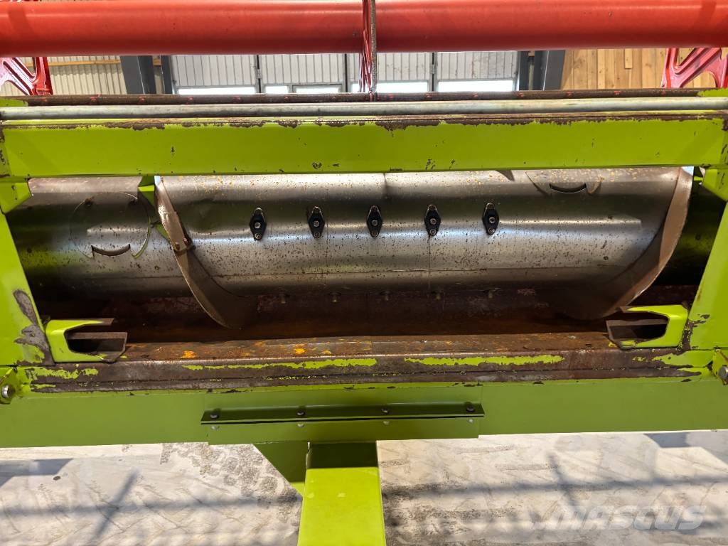 CLAAS Lexion 430 + Skärbord C 600 Mähdrescher