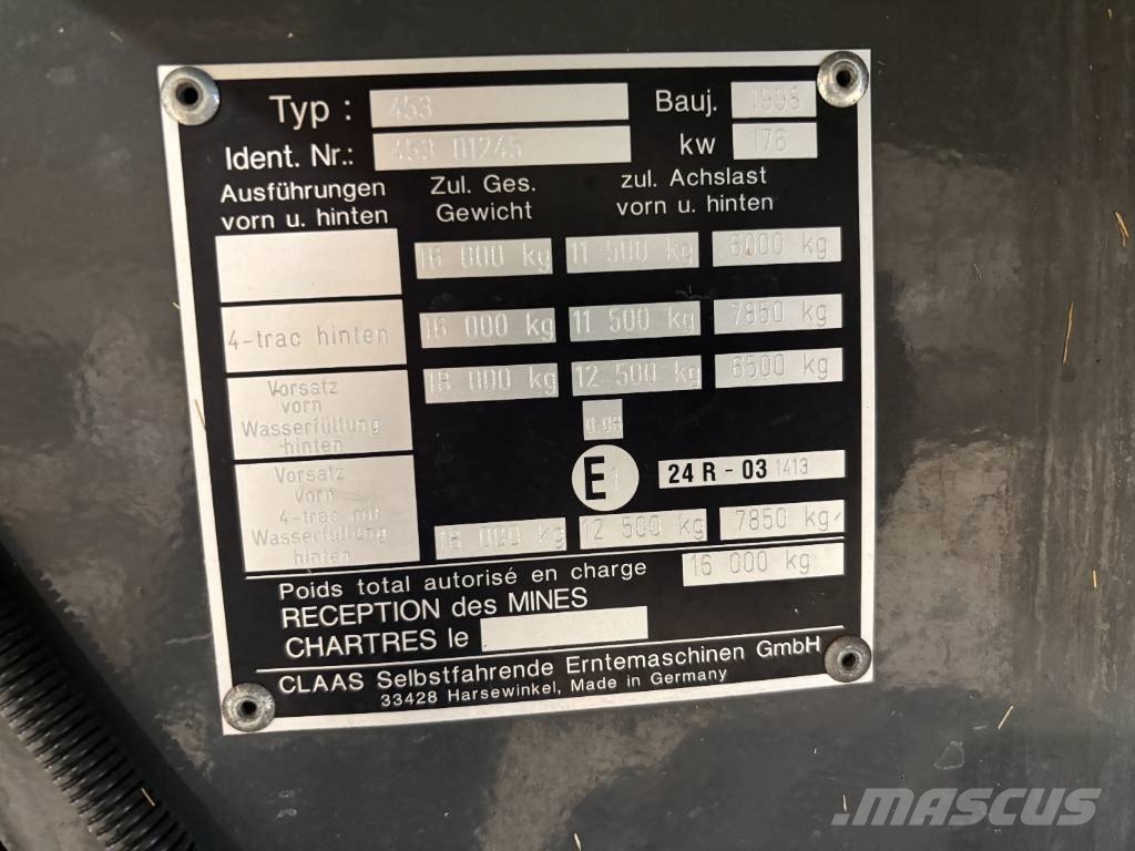 CLAAS Lexion 430 + Skärbord C 600 Mähdrescher