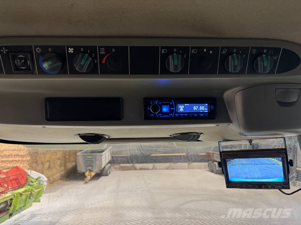 CLAAS Lexion 430 + Skärbord C 600 Mähdrescher