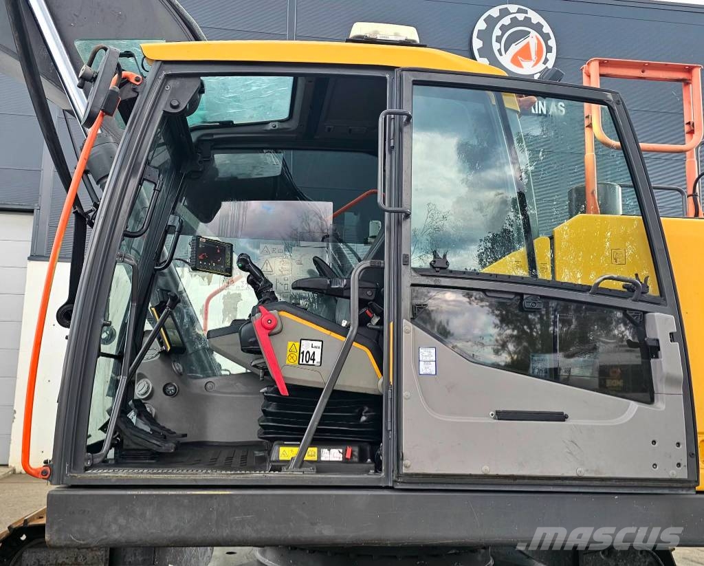 Volvo EC 300 EL حفارات زحافة