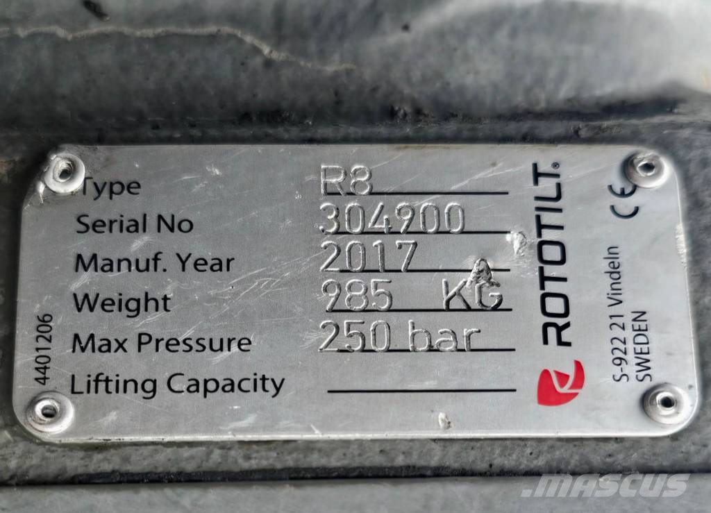 Volvo EC 300 EL حفارات زحافة