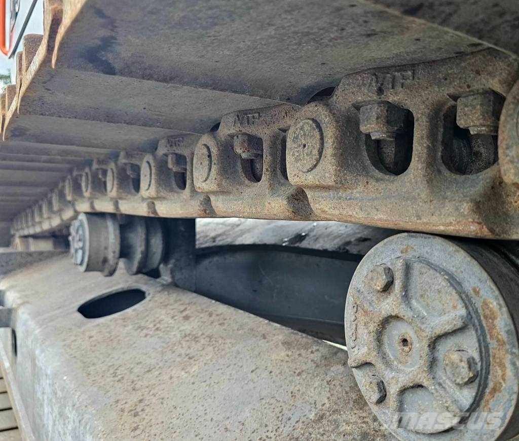 Volvo EC 300 EL حفارات زحافة