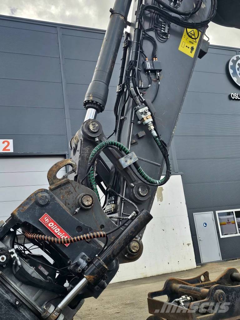 Volvo EC 300 EL حفارات زحافة