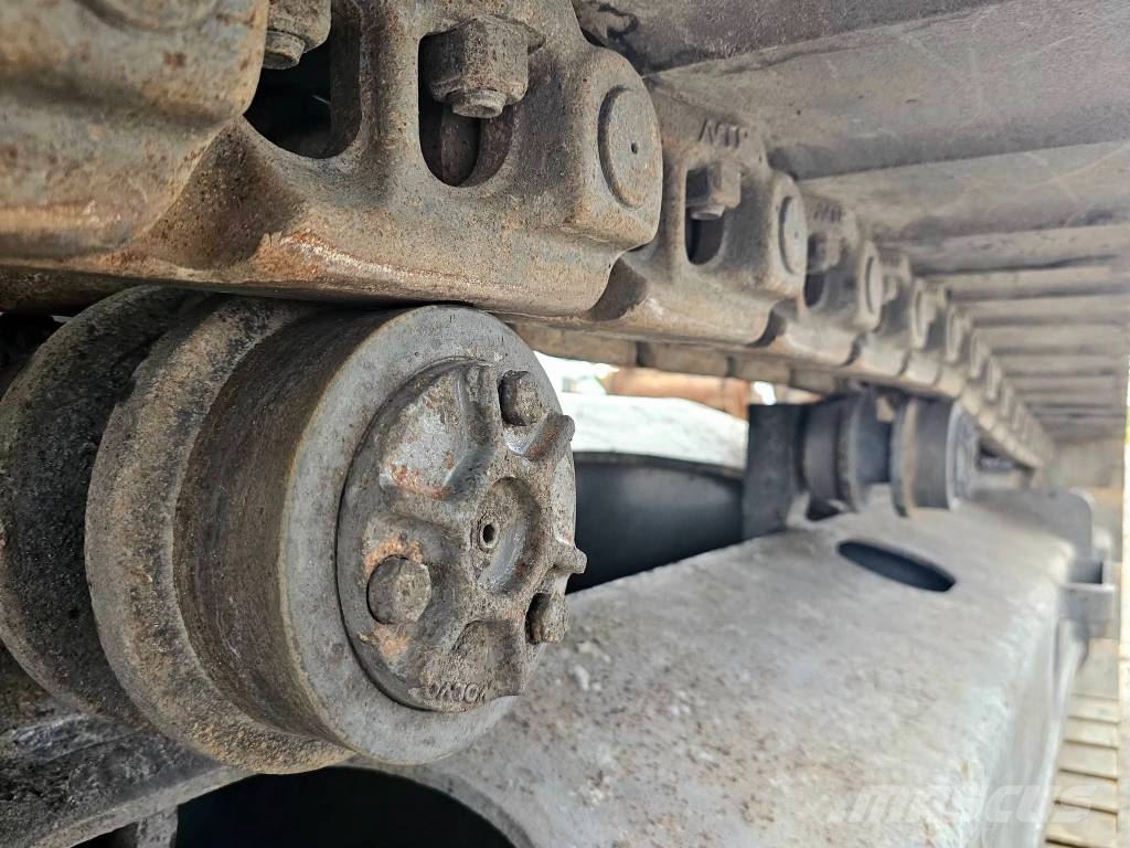 Volvo EC 300 EL حفارات زحافة
