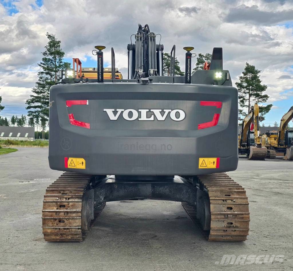 Volvo EC 300 EL حفارات زحافة