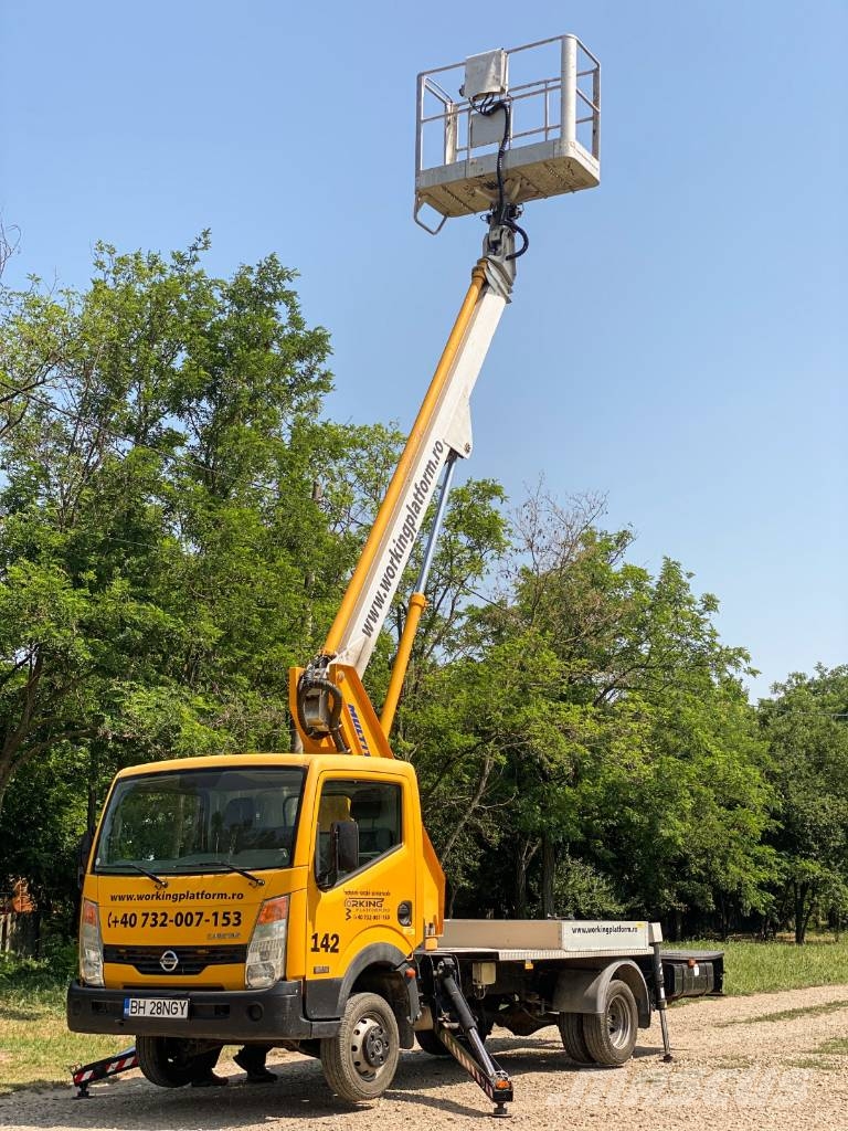 Multitel MT 182 AZ Plataformas sobre camión