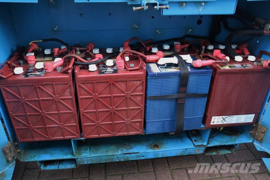 Genie GS4069DC Electric, 14m Working Height, 363kg Capac Scissor lifts