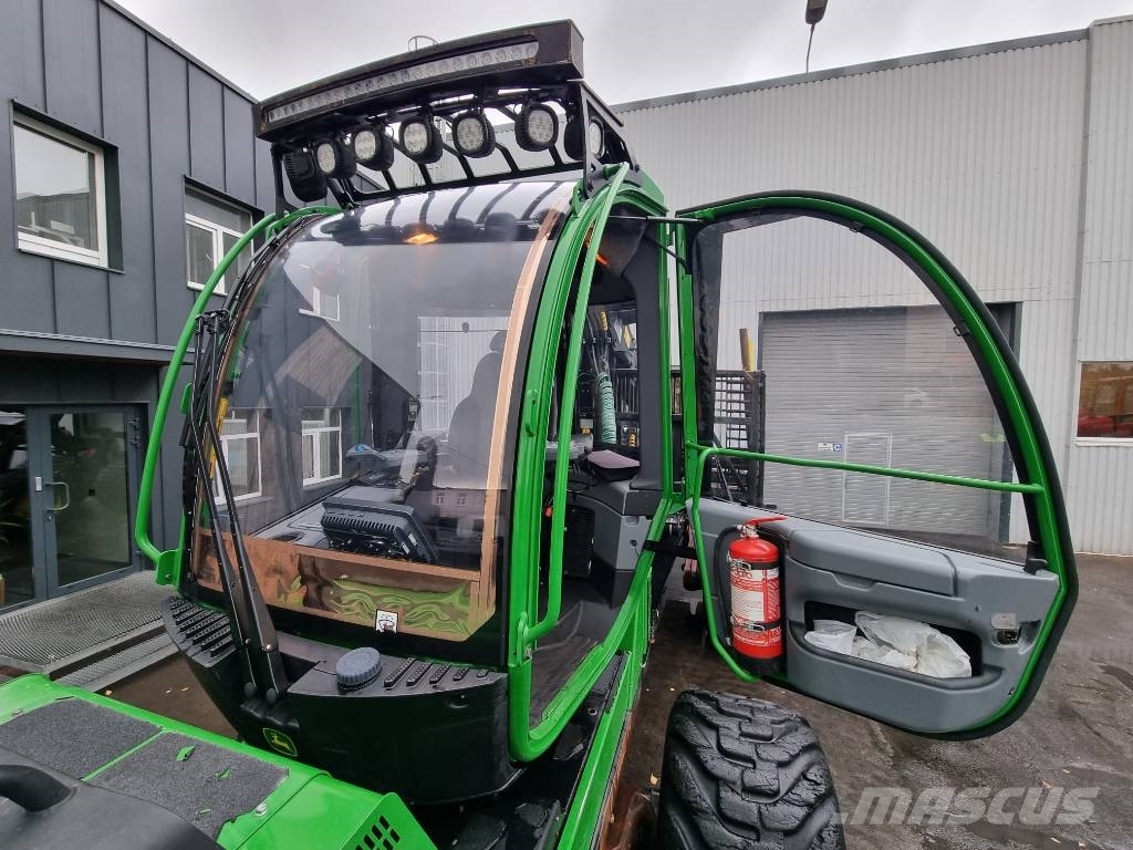 John Deere 1210 G Kuormatraktorit