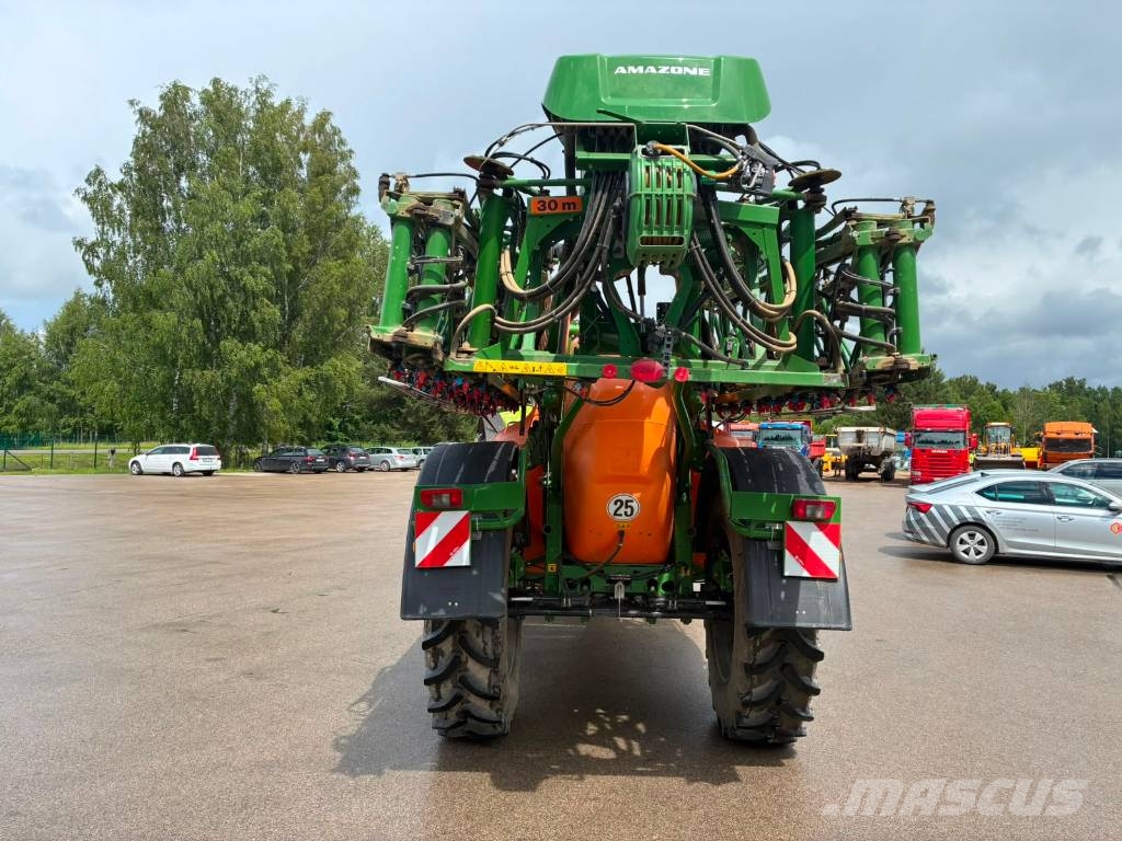 Amazone UX 4200 Super Piekabināmie smidzinātāji(miglotāji)