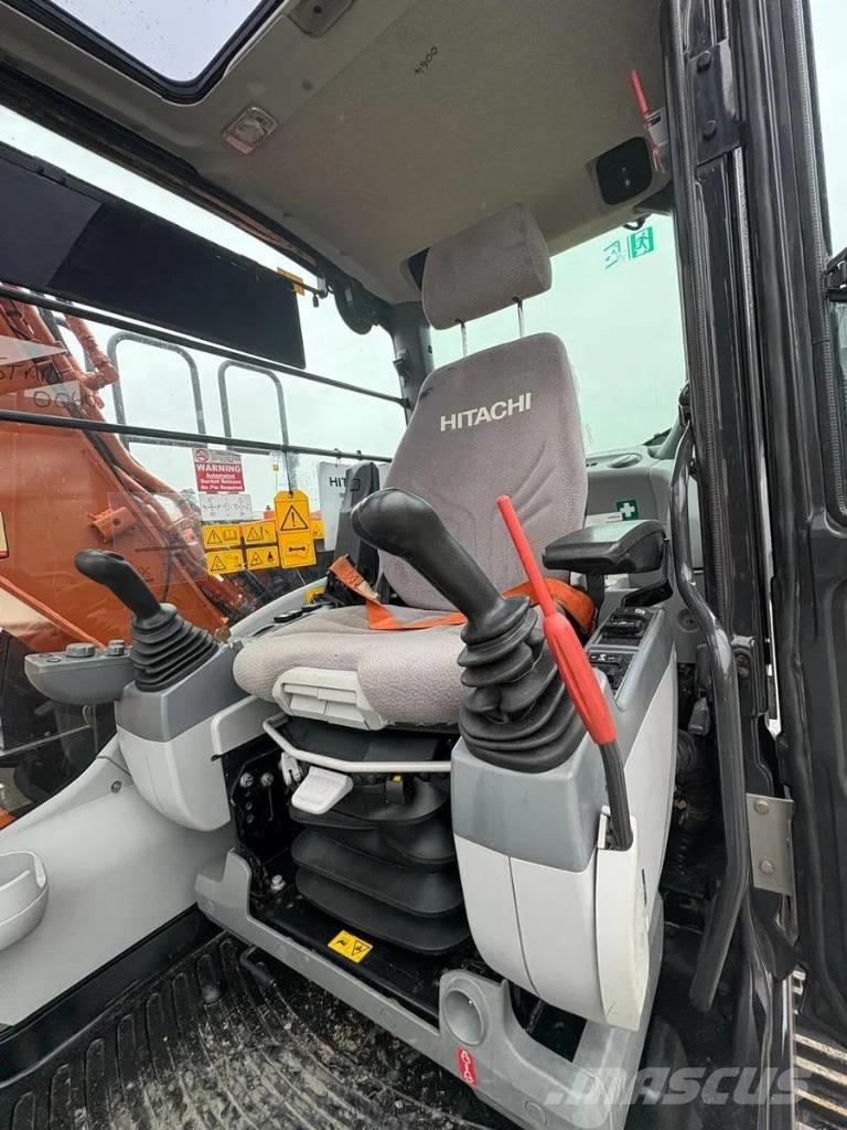 Hitachi ZX130 LCN-6 حفارات زحافة