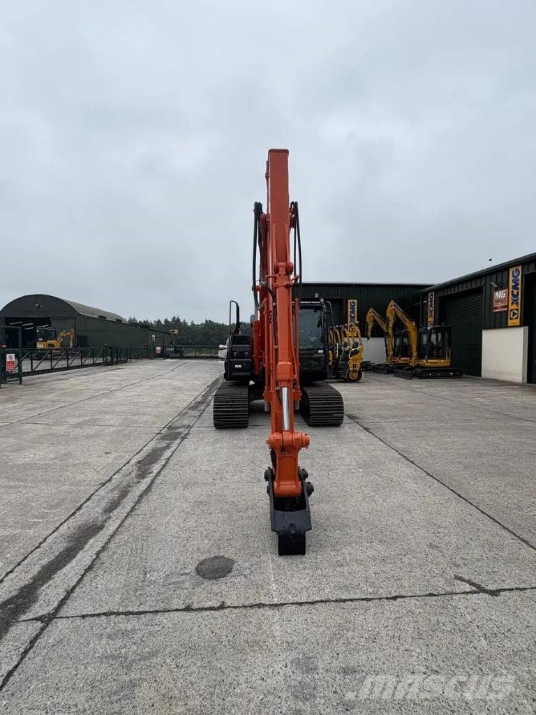Hitachi ZX130 LCN-6 حفارات زحافة