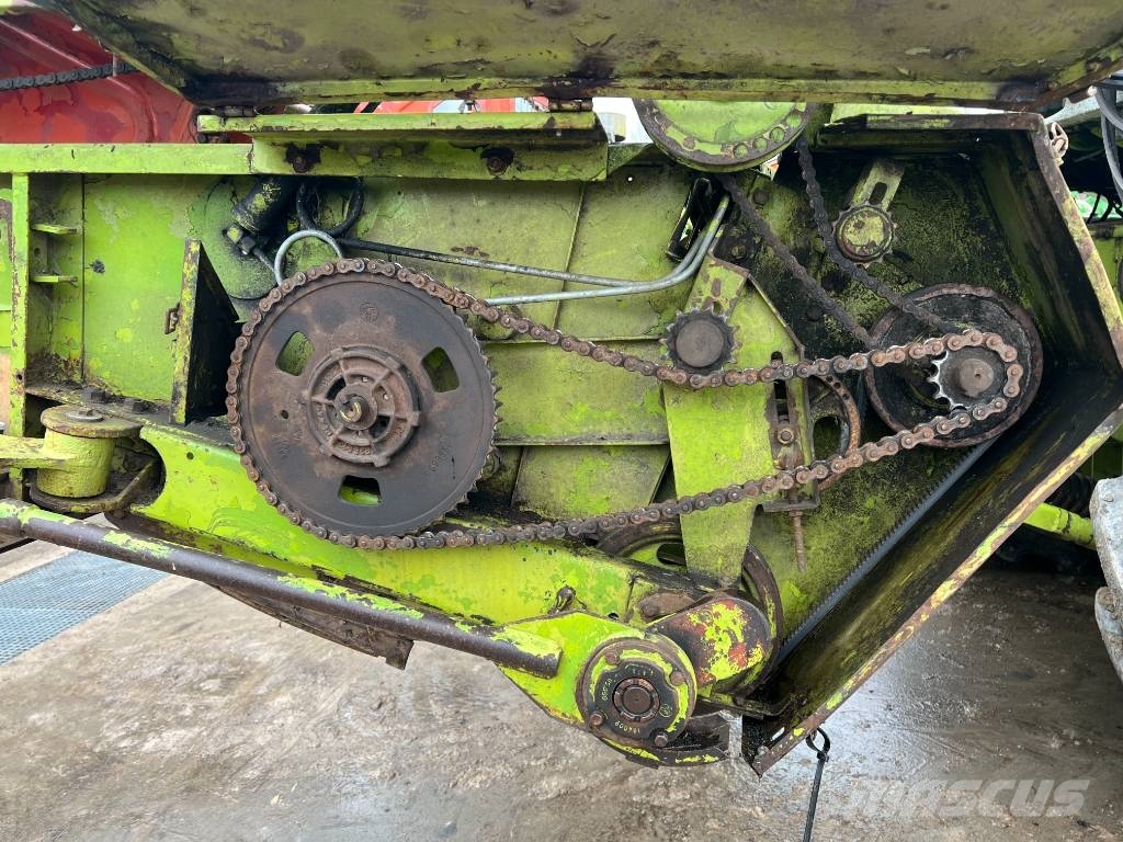 CLAAS Commandor 114 CS Combine harvesters