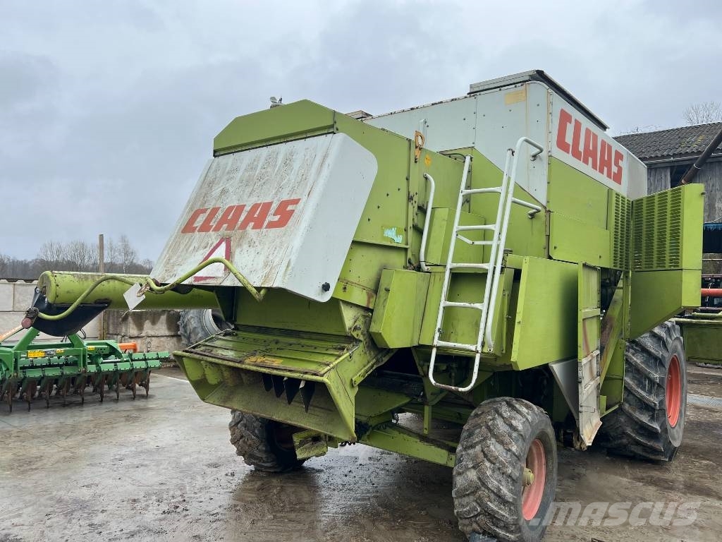 CLAAS Commandor 114 CS Combine harvesters