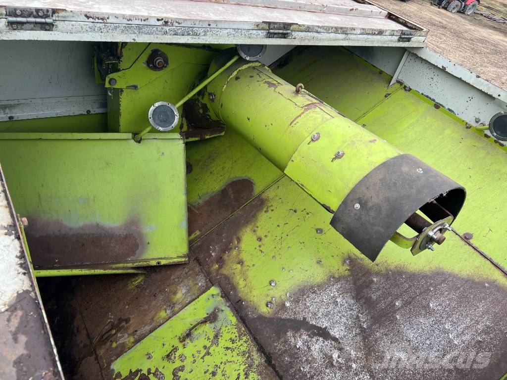 CLAAS Commandor 114 CS Combine harvesters