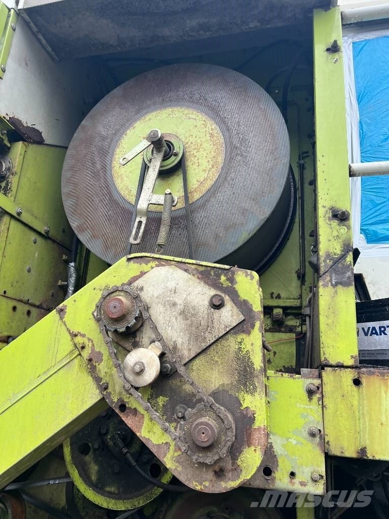 CLAAS Commandor 114 CS Combine harvesters