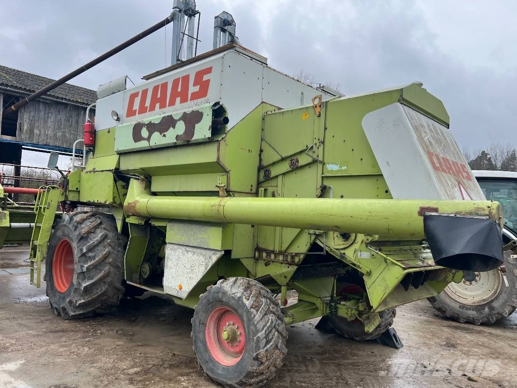 CLAAS Commandor 114 CS Combine harvesters