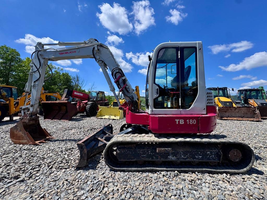 Takeuchi TB 180 FR Midikaivukoneet 7t - 12t
