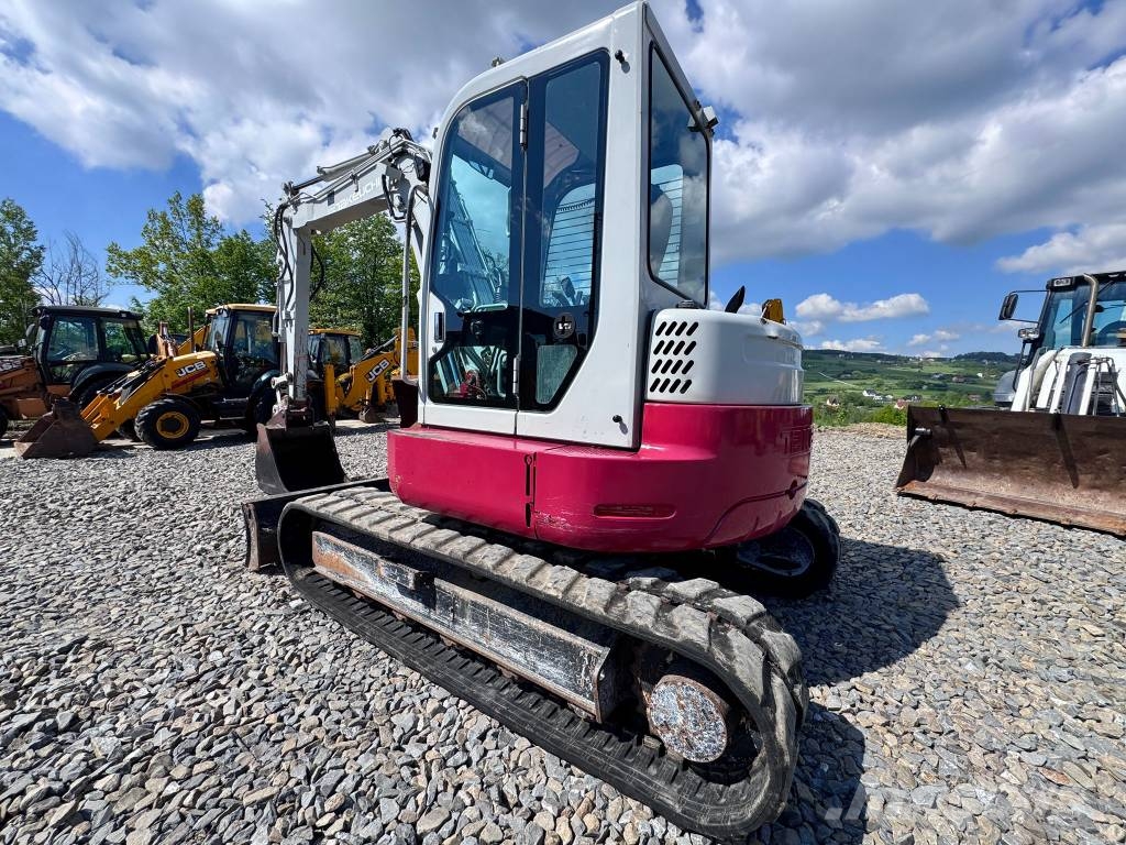 Takeuchi TB 180 FR Midikaivukoneet 7t - 12t
