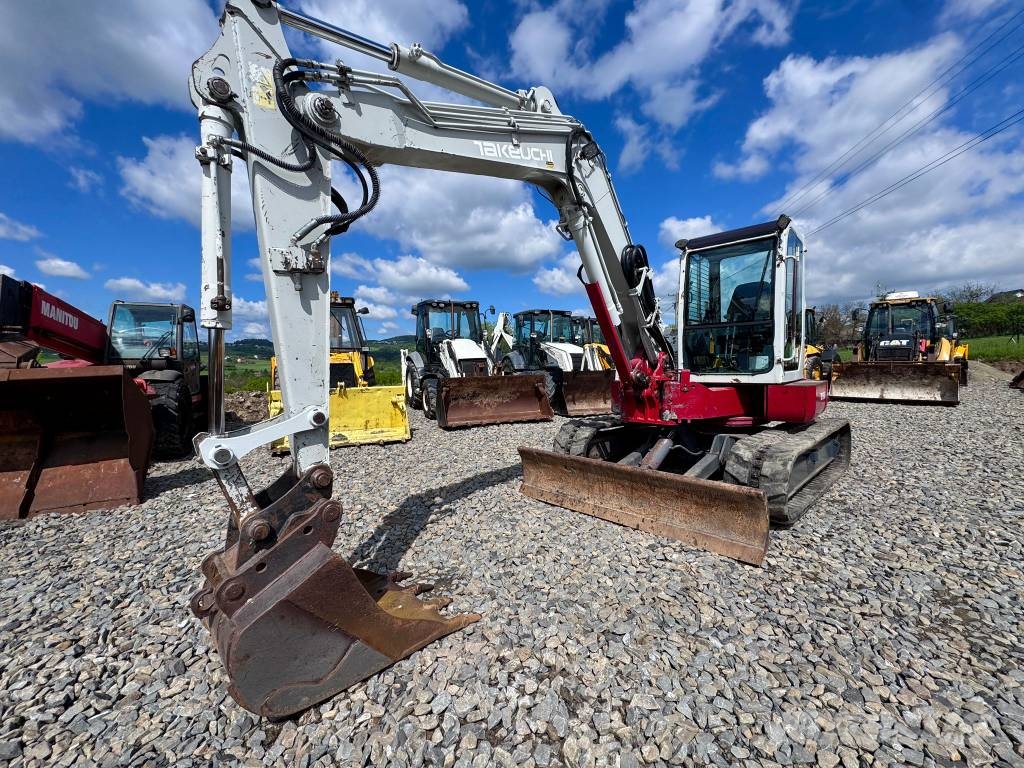Takeuchi TB 180 FR Midikaivukoneet 7t - 12t