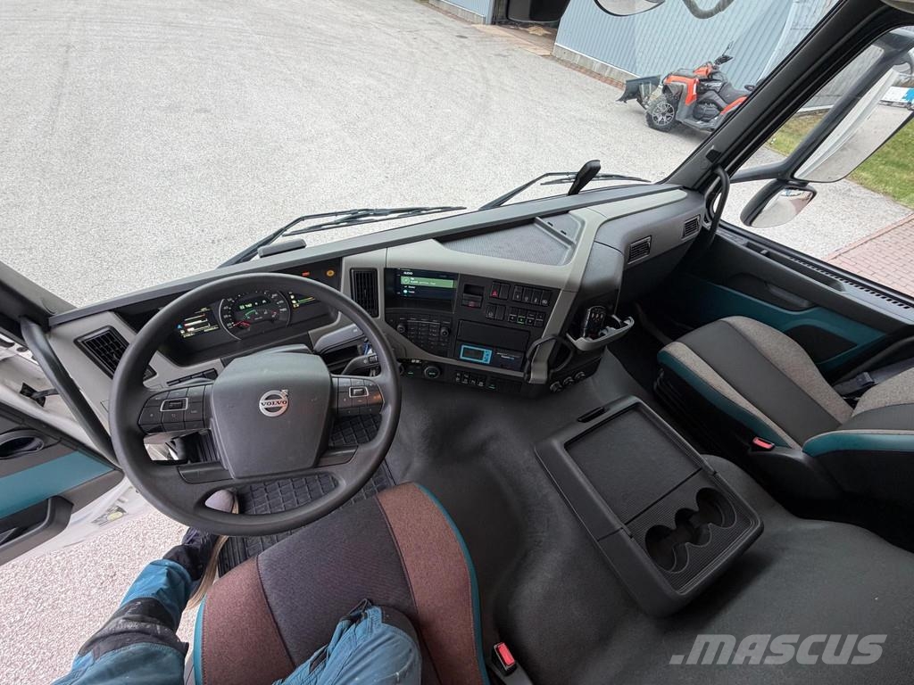 Volvo FM330 4x2 CARRIER UT800 + PRINTER Caminhões com temperatura controlada