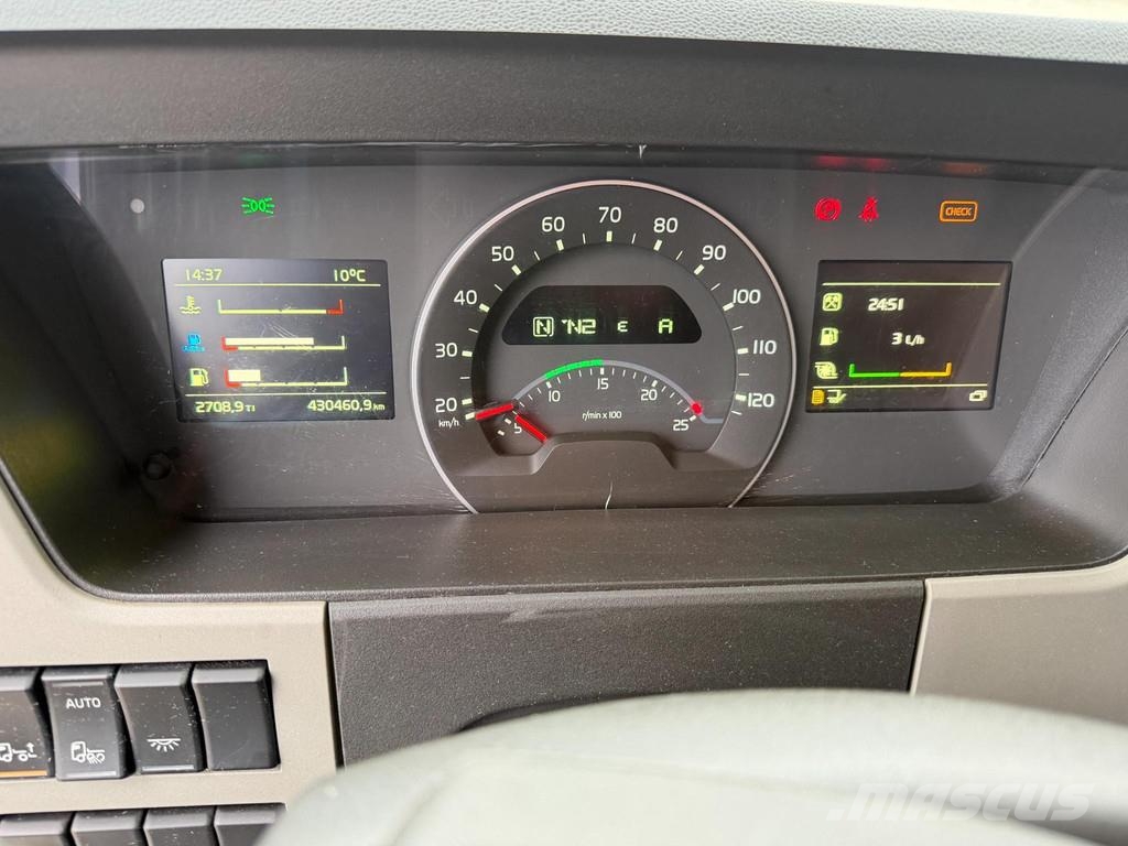 Volvo FM330 4x2 CARRIER UT800 + PRINTER Caminhões com temperatura controlada