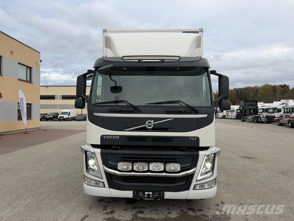 Volvo FM330 4x2 CARRIER UT800 + PRINTER Caminhões com temperatura controlada