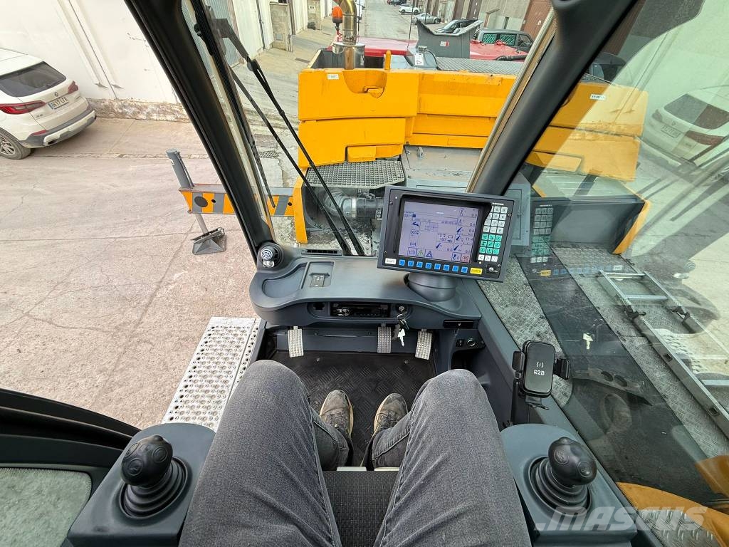 Liebherr LTM 1050-3.1 Guindastes para terrenos acidentados