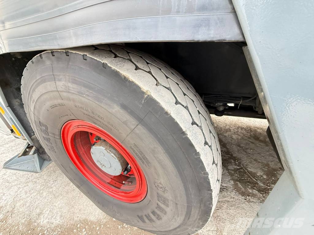 Liebherr LTM 1050-3.1 Guindastes para terrenos acidentados