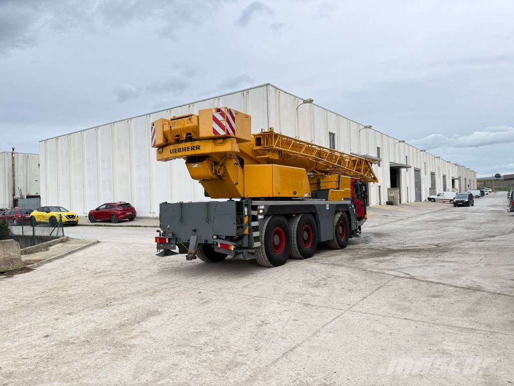 Liebherr LTM 1050-3.1 Guindastes para terrenos acidentados