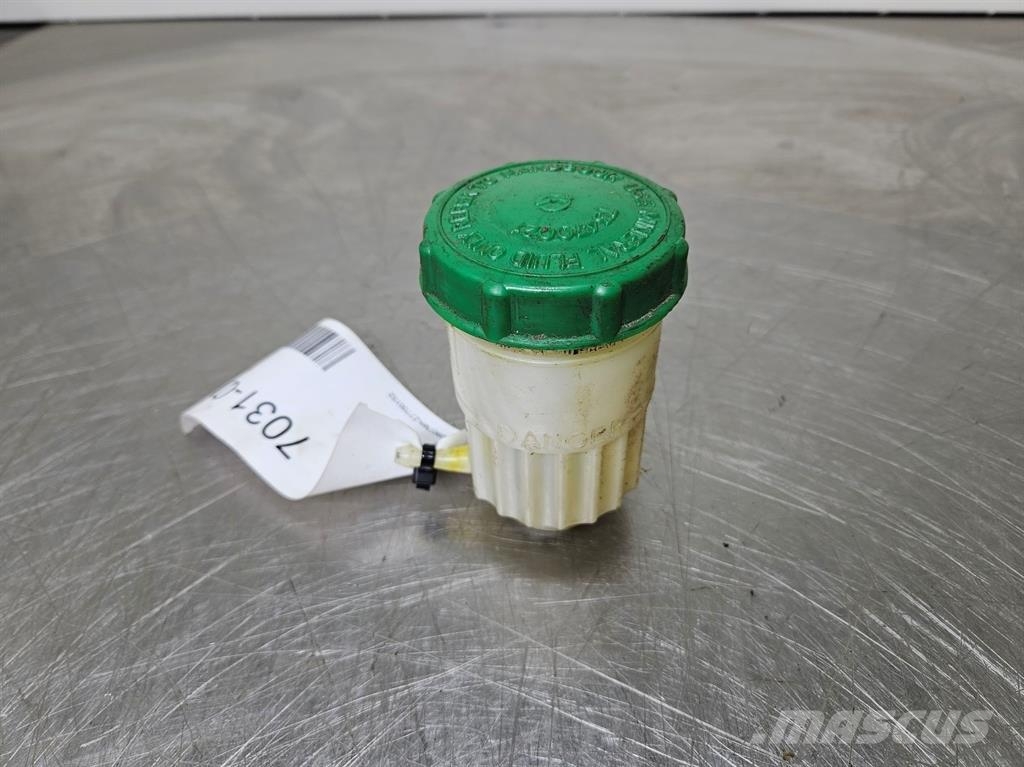 CAT 907M - Brake pedal reservoir Kabinen