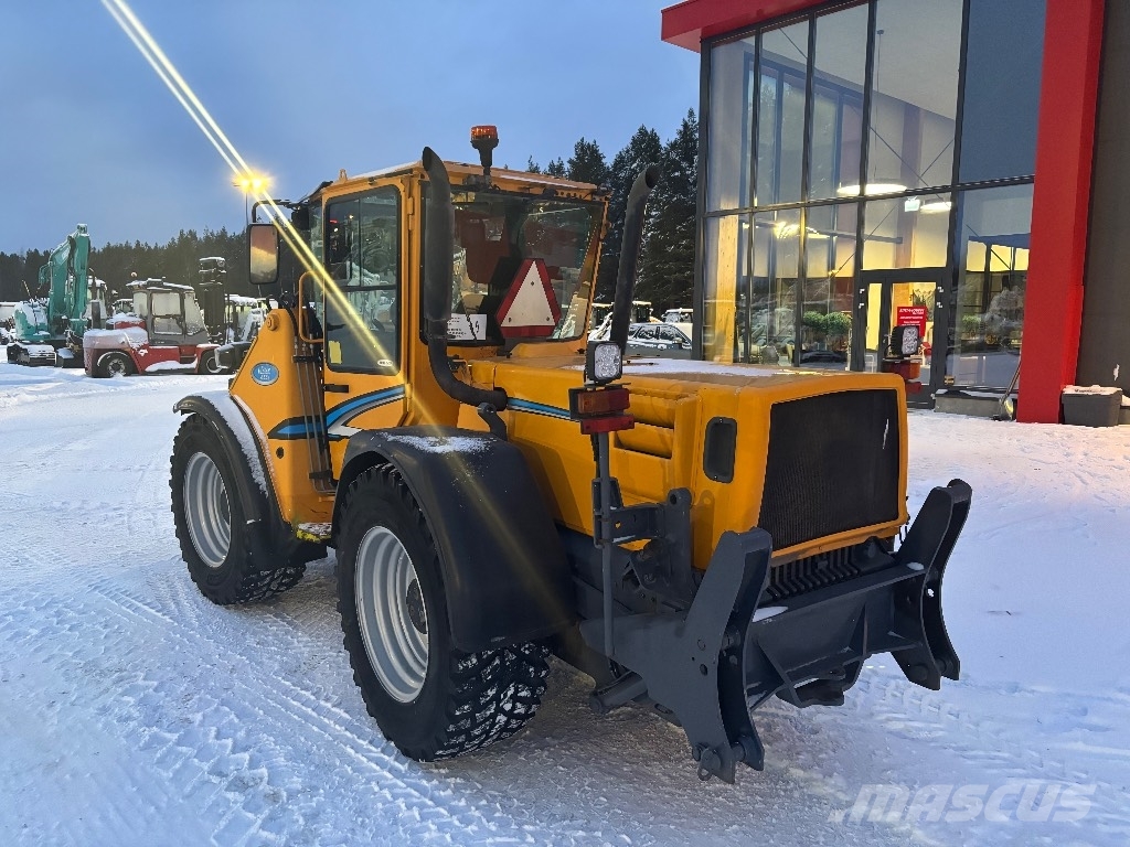 Wille 655 / Myyty, Sold Tractoare compacte