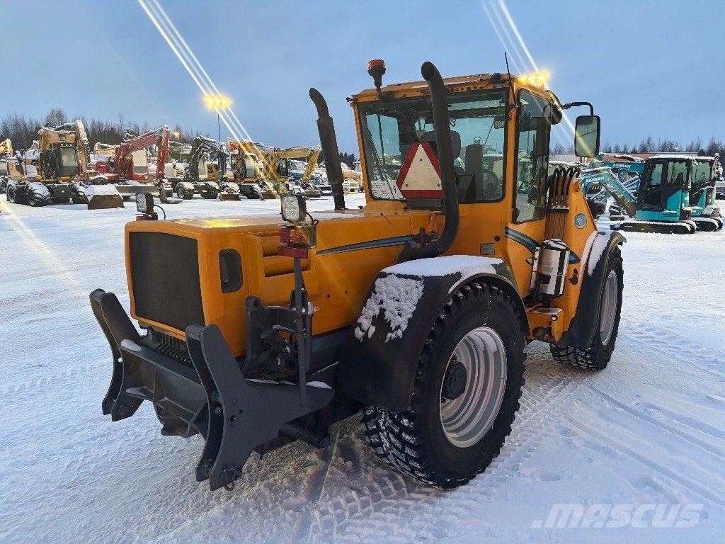 Wille 655 / Myyty, Sold Tractoare compacte