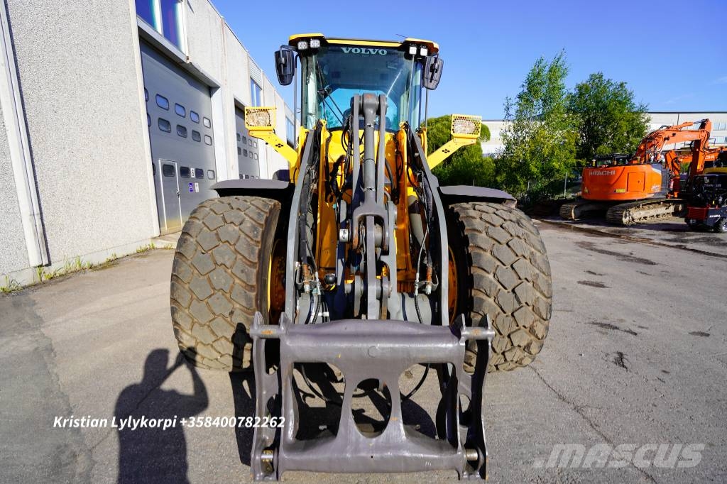 Volvo L90H STAGE V Iekrāvēji uz riteņiem