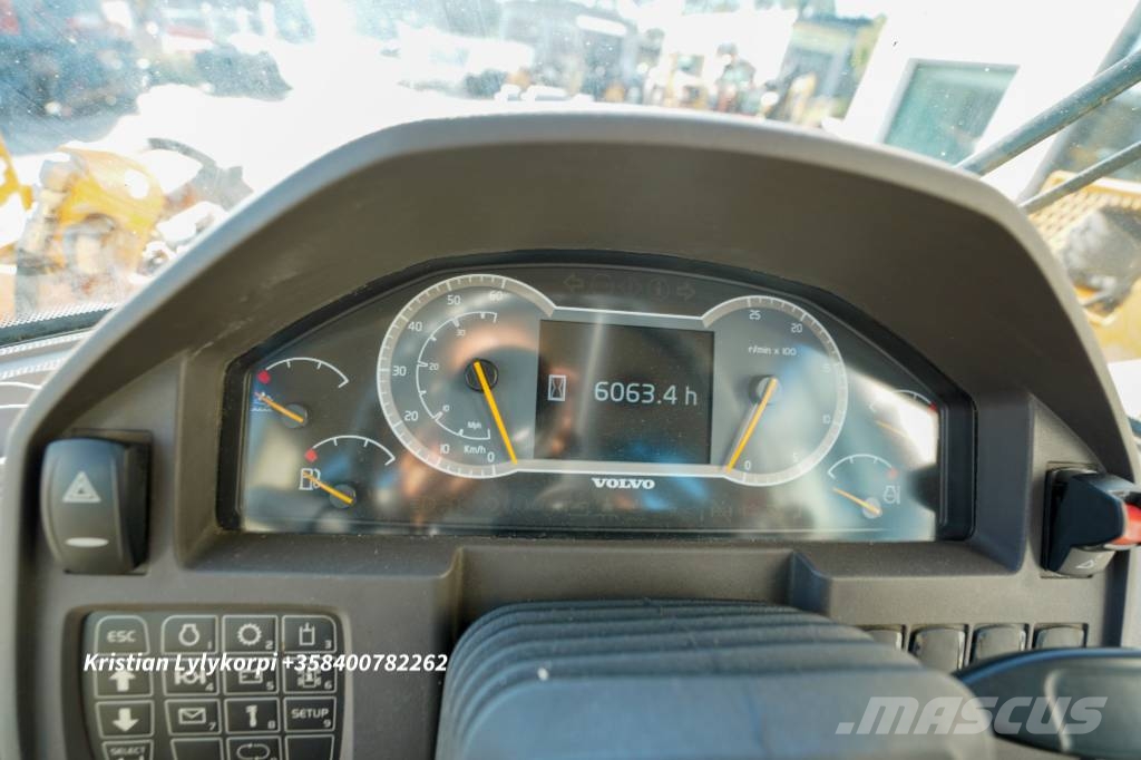 Volvo L90H STAGE V Iekrāvēji uz riteņiem