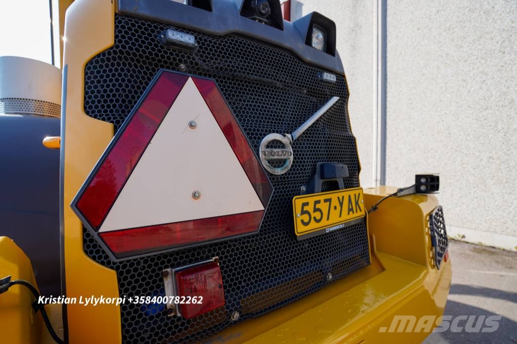 Volvo L90H STAGE V Iekrāvēji uz riteņiem