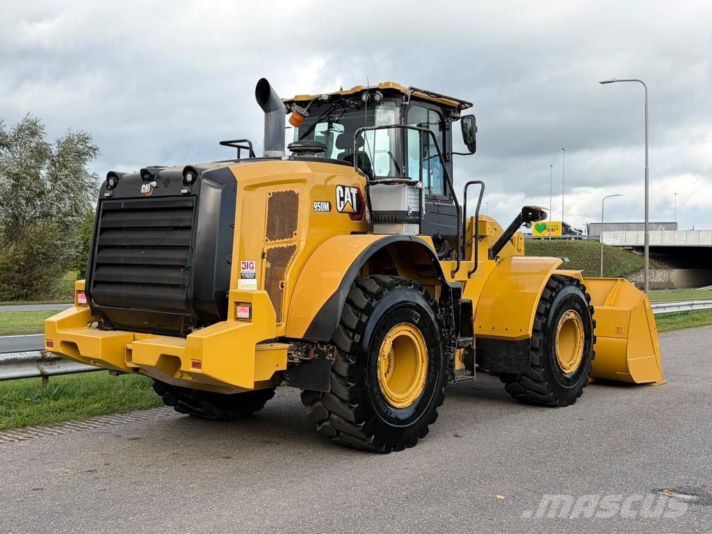 CAT 950M Wielladers