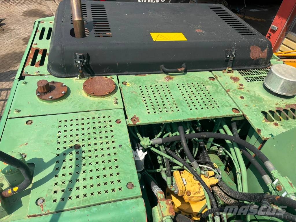 Daewoo Doosan Solar 255 LC V Raupenbagger