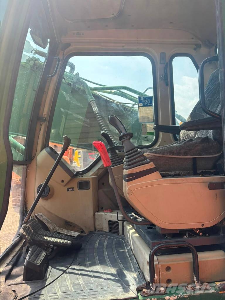 Daewoo Doosan Solar 255 LC V Raupenbagger