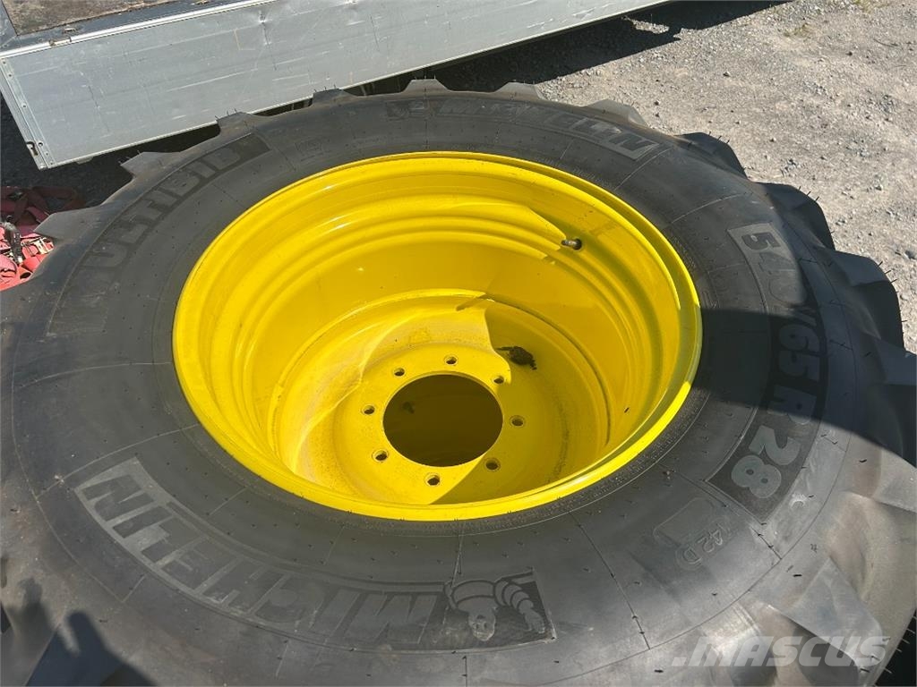 Michelin Multibib 540/65R28 Ďalšie poľnohospodárske stroje