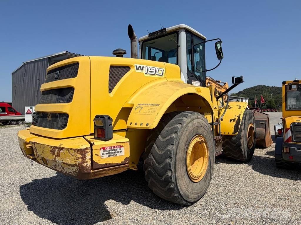 New Holland W 190 لوادر بعجل