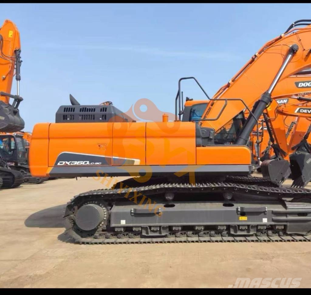 Doosan DX 360 Crawler excavators