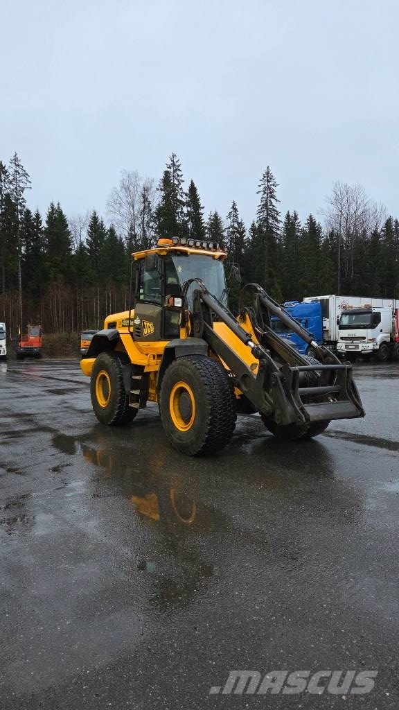 JCB 426E HT 4X4/300 Gumikerekes homlokrakodók