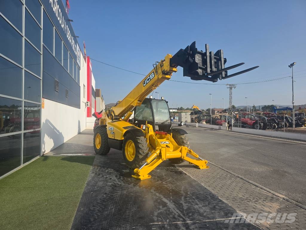 JCB 537-135 Teleskoplastare