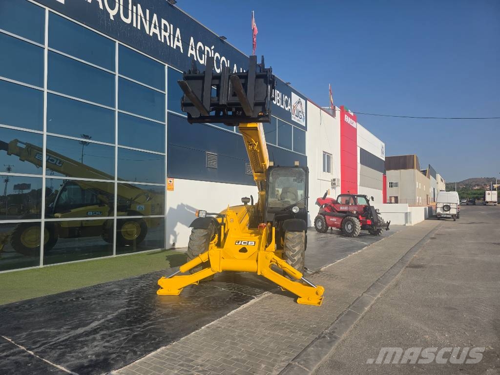 JCB 537-135 Teleskoplastare