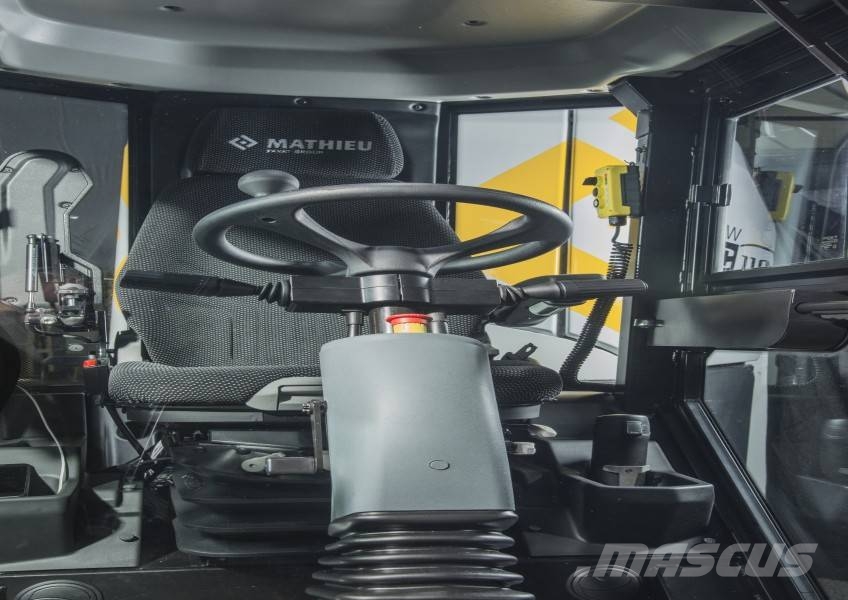 Mathieu MC110 كناسات